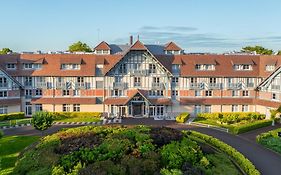 Renaissance Paris Hippodrome De St. Cloud Hotel